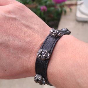 Betsey Johnson Rare Grey /Gunmetal Pave Crystal Skull Leather Snap Bracelet